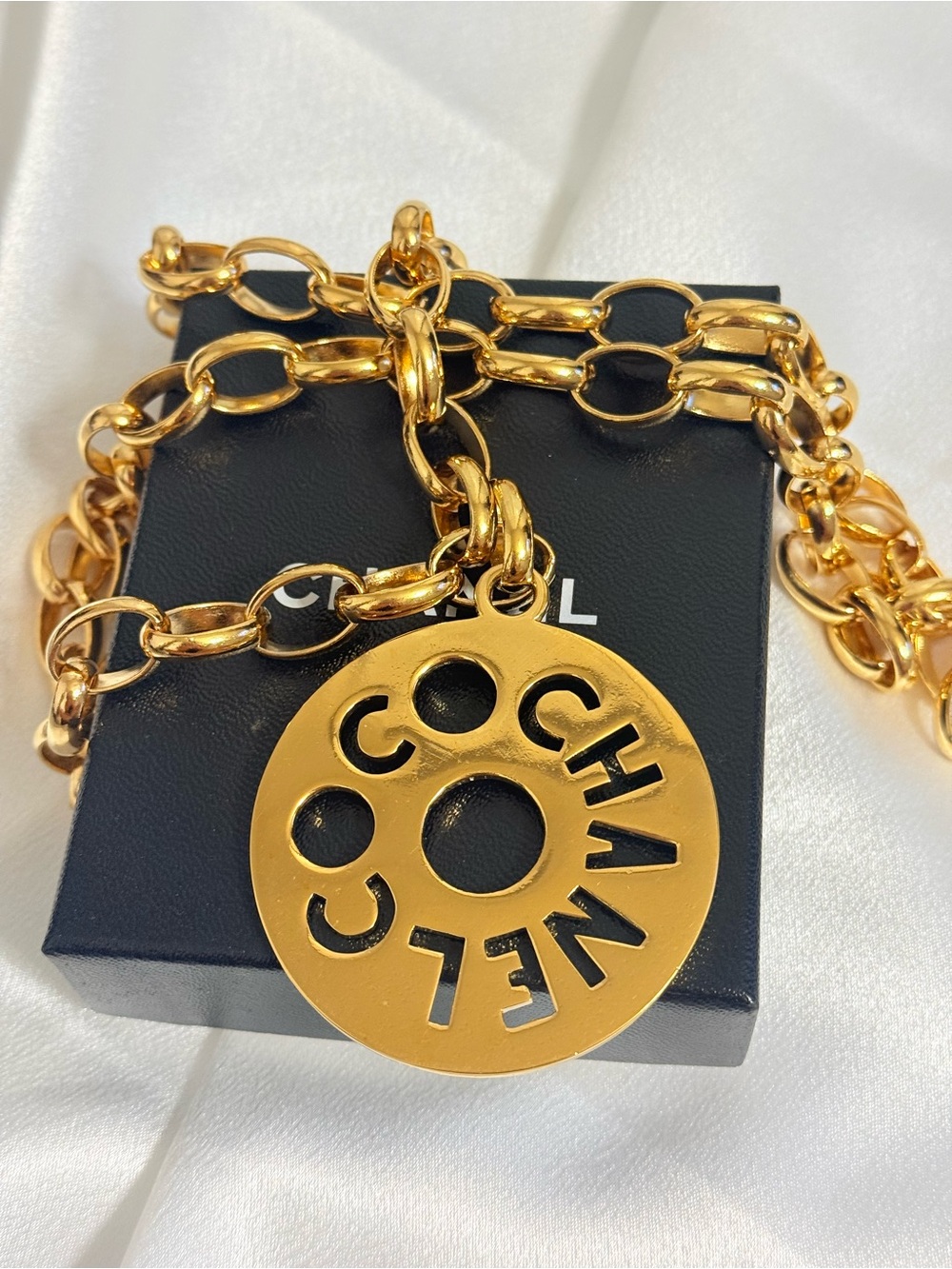 Vintage Gold Coco Chanel Large Chunky Chain Pendant Necklace